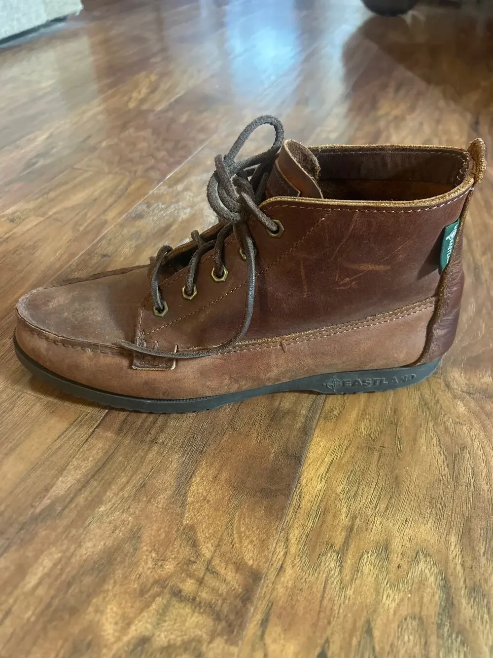 Vintage EASTLAND Moc Boots Tan Leather Size 9.5 D Pre-Owned Moccasin Shoes Mens